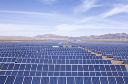 Which method is faster and better for photovoltaic power station cleaning?